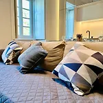 Mystay - Homie In Apartment